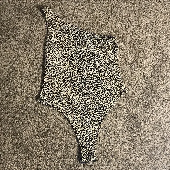 Bodysuit One Strap Leopard Print - Picture 4 of 4